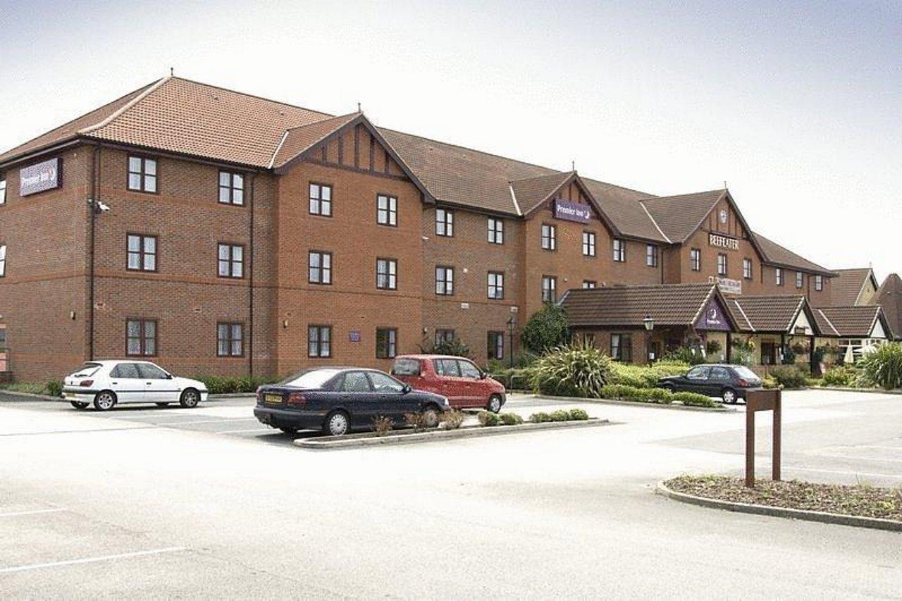 Premier Inn York North West Buitenkant foto